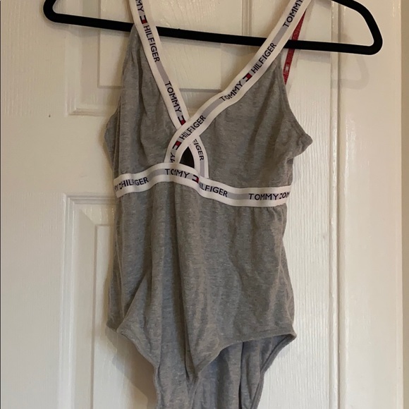 Tommy Hilfiger body suit - Picture 6 of 9